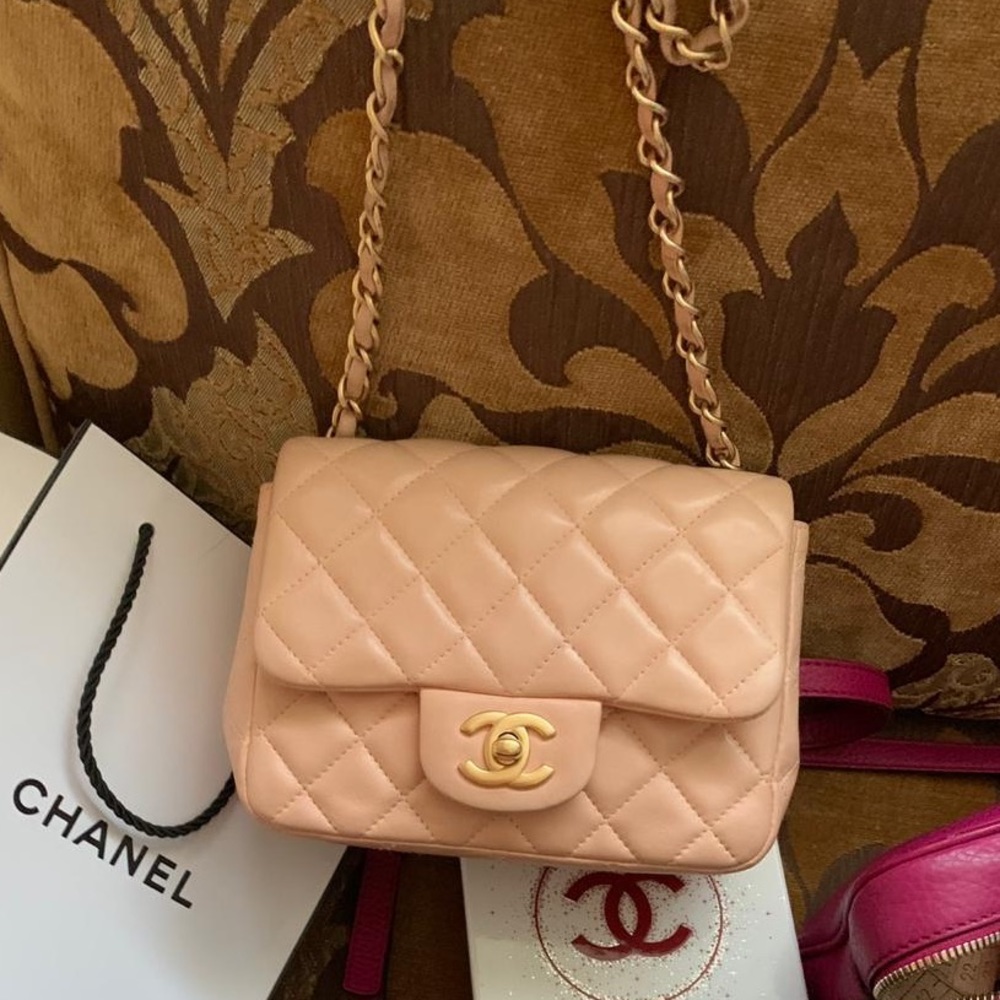 Chanel Square Mini Bag Pink Powder with GHW - Picture 2 of 8